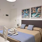 Faro Bianco Dependance Oda ve Kahvaltı 4*