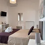 Faro Bianco Dependance Oda ve Kahvaltı
