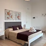 Faro Bianco Dependance Oda ve Kahvaltı