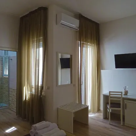 Bed and Breakfast Faro Bianco Dependance