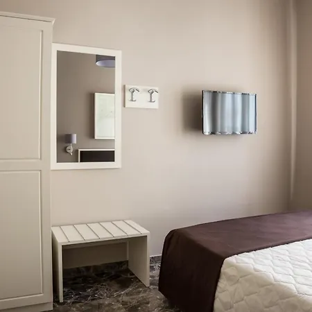 Bed and Breakfast Faro Bianco Dependance 4*