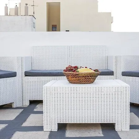 فندق مبيت وإفطار Faro Bianco Dependance 4*