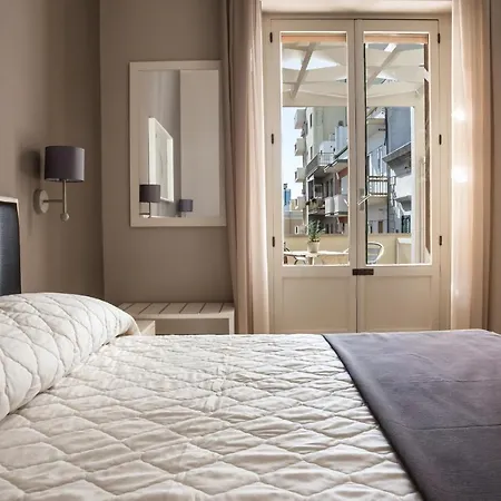 Faro Bianco Dependance غالّيبولي