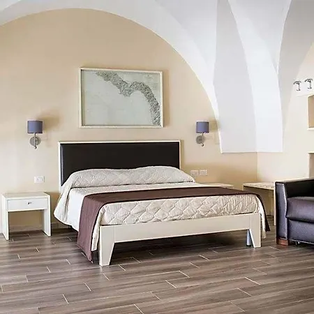 Bed & Breakfast Faro Bianco Dependance Gallipoli