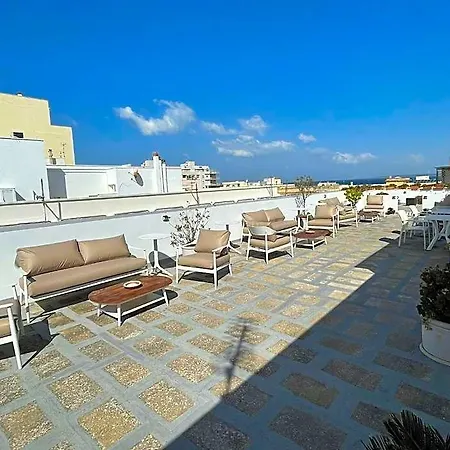 Faro Bianco Dependance Bed & Breakfast 4*