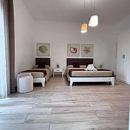 Bed & Breakfast Faro Bianco Dependance Gallipoli