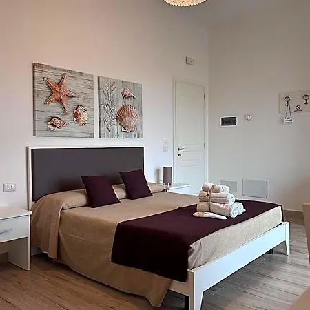 Faro Bianco Dependance Bed & Breakfast Gallipoli