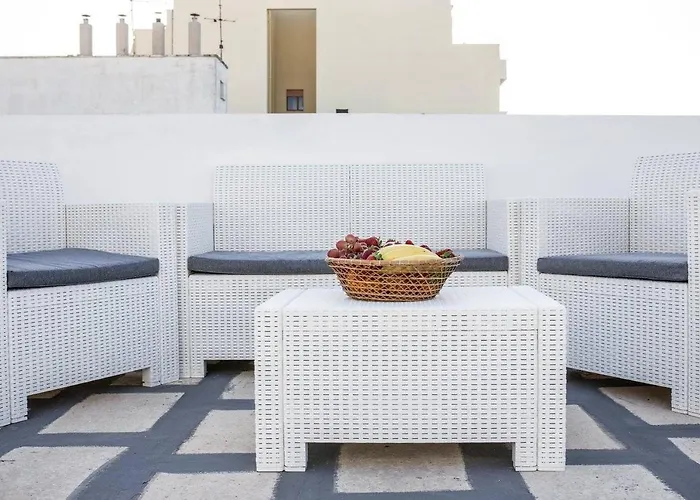 فندق مبيت وإفطار Faro Bianco Dependance 4*