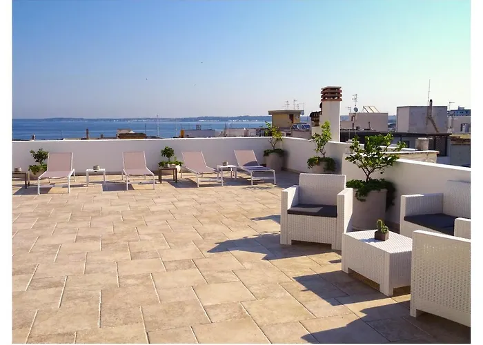 Faro Bianco Dependance 4*