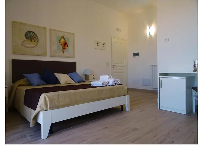 Faro Bianco Dependance Bed & Breakfast Gallipoli